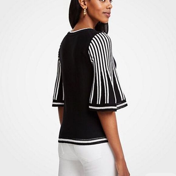 Ann Taylor Sweaters - Ann Taylor -1697 Striped Flare‎ Sleeve Sweater Black White Women's Size XL